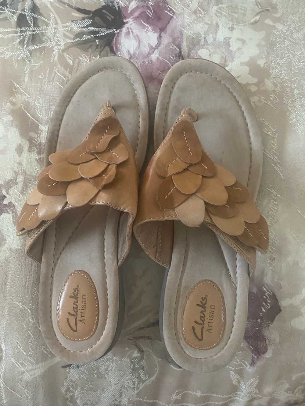 Clarks Artisan Women's Tan Floral Leather Mules